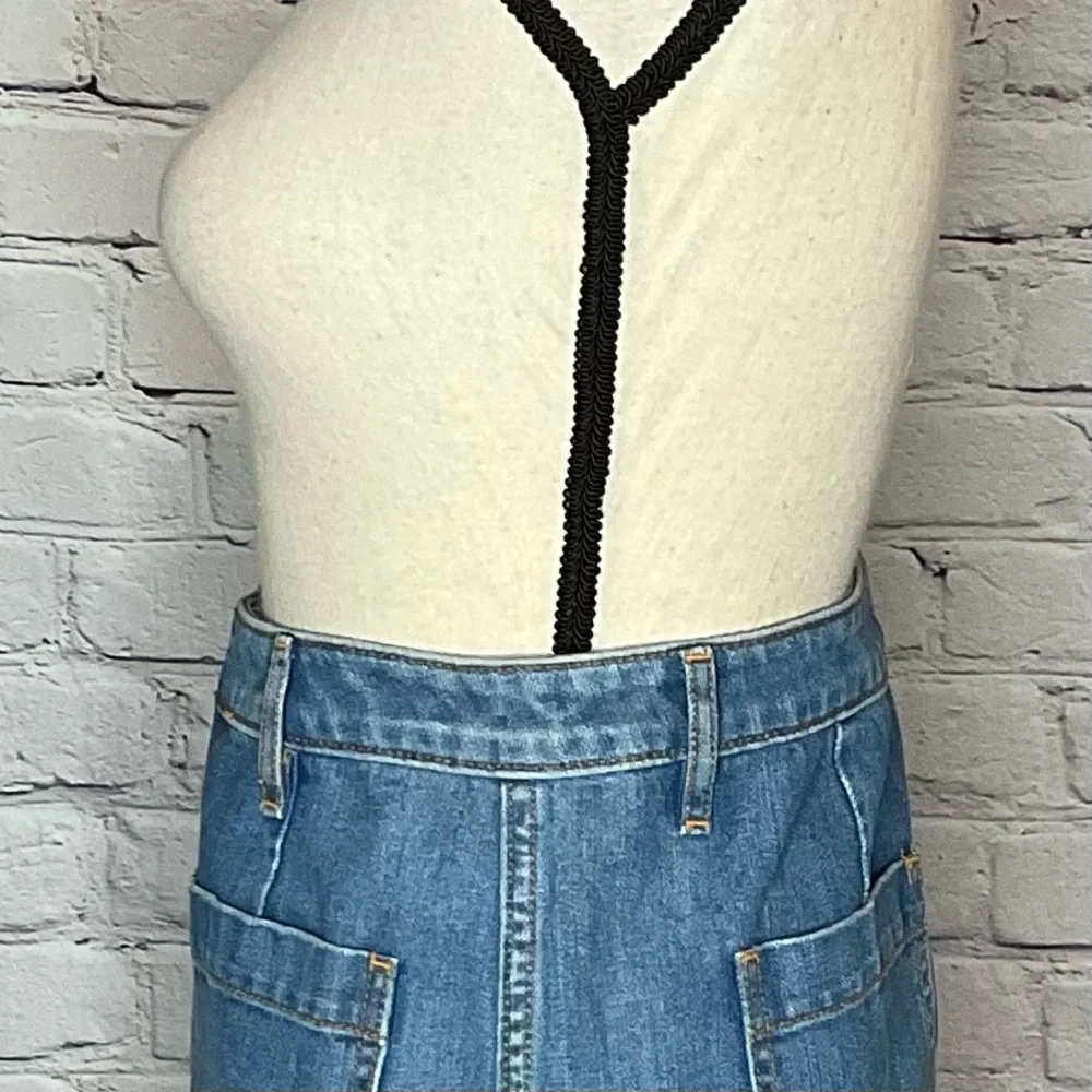 LOFT Outlet Button Front Denim Skirt Closure Raw Hem Cotton 6